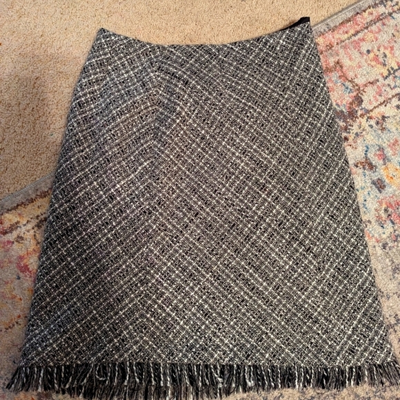Apostrophe Black Tweed Skirt - Picture 1 of 2